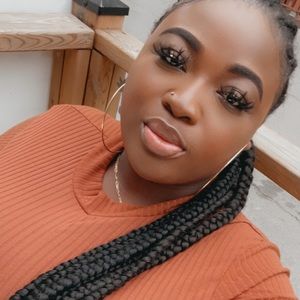 Meet your Posher, Vanesca